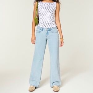 Hollister Low-Rise Baggy Jeans W23 Short